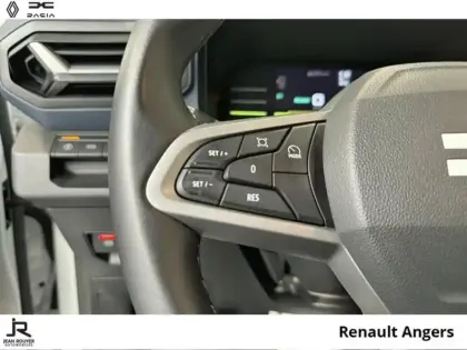 Photo 13 Dacia Duster  1.6 hybrid 140ch Journey