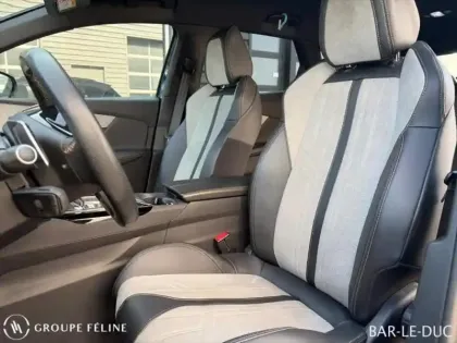 Photo 8 Peugeot 3008  HYBRID 225ch GT e-EAT8