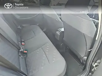 Photo 6 Toyota Yaris  116h Design 5p MC24