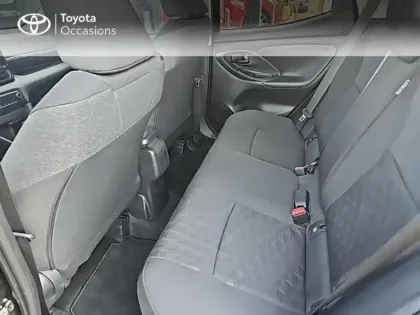 Photo 11 Toyota Yaris  116h Design 5p MC24