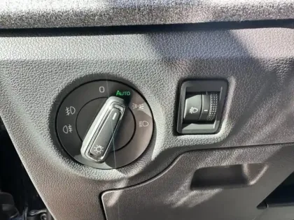 Photo 11 Skoda Scala  1.0 TSI Evo2 116ch Selection