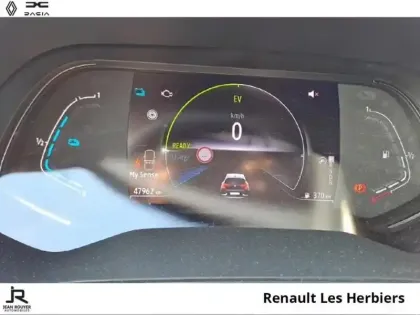 Photo 13 Renault Captur  1.6 E-Tech hybride 145ch Techno