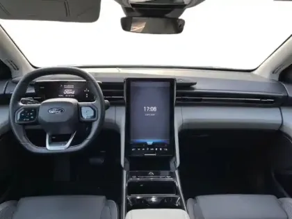 Photo 8 Ford Explorer  286ch Extended Range 77kWh RWD