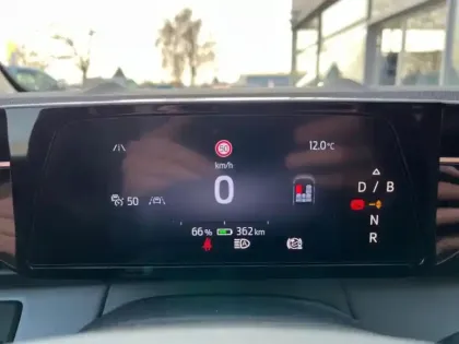 Photo 9 Ford Explorer  286ch Extended Range 77kWh RWD