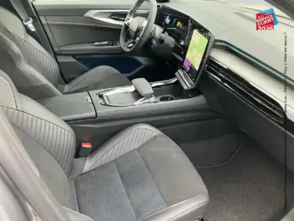 Photo 19 Renault Rafale  1.2 E-Tech full hybrid 200ch esprit Alpine - 26