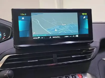 Photo 18 Peugeot 3008  Hybrid 225 e-EAT8