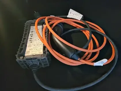 Photo 32 Peugeot 3008  Hybrid 225 e-EAT8