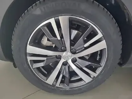 Photo 12 Peugeot 3008  Hybrid 225 e-EAT8