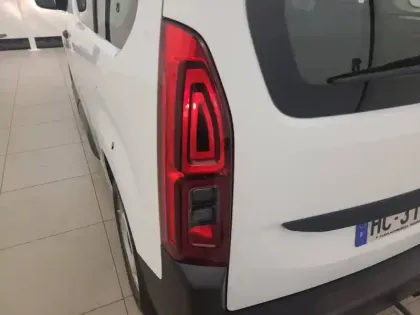 Photo 16 Citroën Berlingo   BlueHDi 100 BVM5