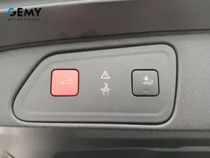 Photo 55 Peugeot 3008  Puretech 130ch S&S BVM6