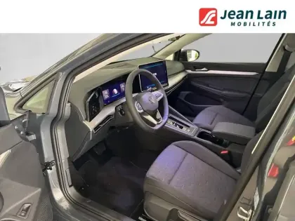 Photo 28 Volkswagen Golf  1.5 eHybrid 204 DSG6