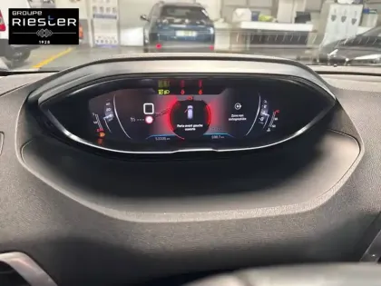 Photo 49 Peugeot 3008  Puretech 130ch S&S BVM6