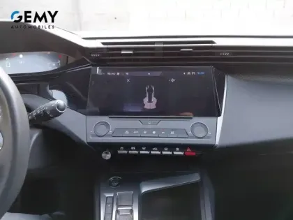 Photo 11 Peugeot 308  PureTech 130ch S&S EAT8