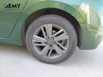 Photo 10 Peugeot 308  PureTech 130ch S&S EAT8