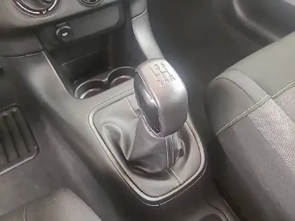 Photo 13 Citroën C3  PureTech 83 S&S BVM5