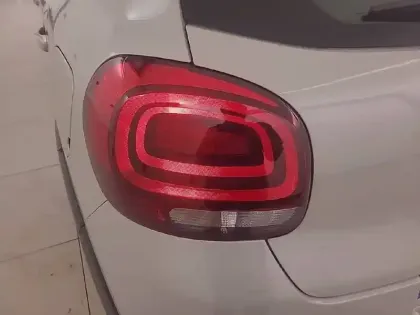 Photo 16 Citroën C3  PureTech 83 S&S BVM5