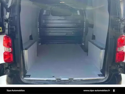 Photo 69 Fiat Scudo  FOURGON BLUEHDI 180 M S&S EAT8