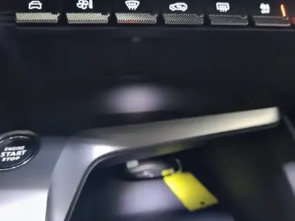 Photo 24 Peugeot 308  PureTech 130ch S&S BVM6