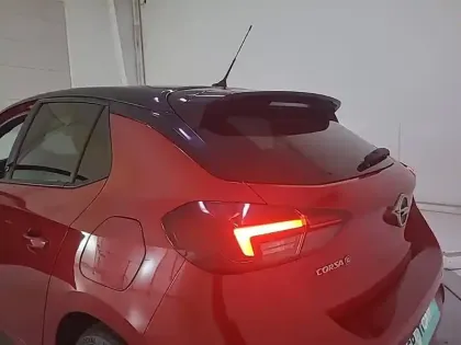 Photo 16 Opel Corsa Gén. VI Ph1 GS Line 5