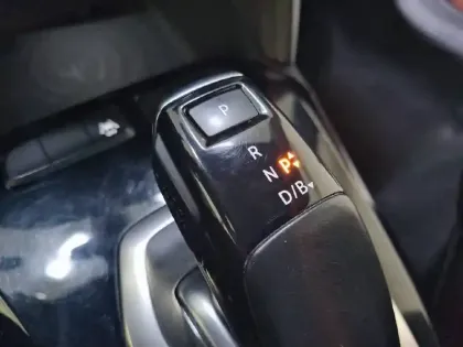 Photo 13 Opel Corsa Gén. VI Ph1 GS Line 5