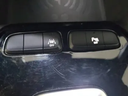 Photo 26 Opel Corsa Gén. VI Ph1 GS Line 5