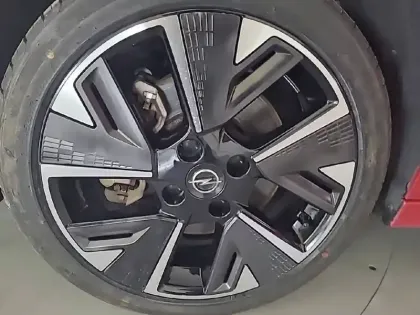 Photo 12 Opel Corsa Gén. VI Ph1 GS Line 5