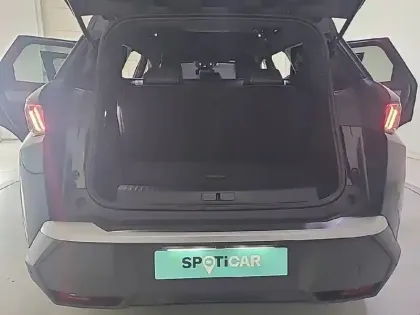 Photo 71 Peugeot 5008  Hybrid 136 e-DCS6
