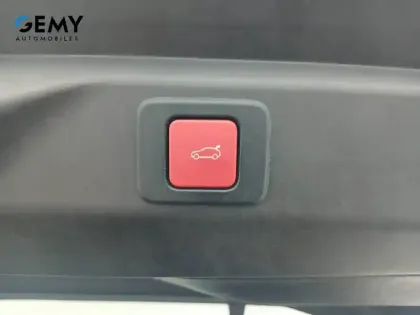 Photo 22 Peugeot 3008  Hybrid 145 e-DCS6