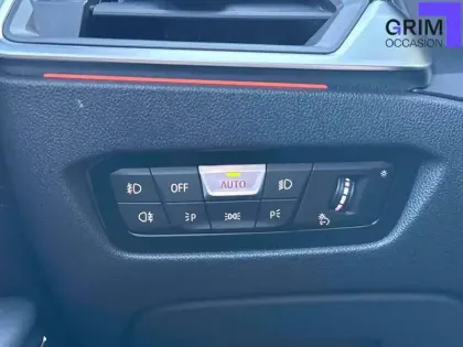 Photo 28 BMW Serie 3 Touring 320d xDrive 190 ch BVA8