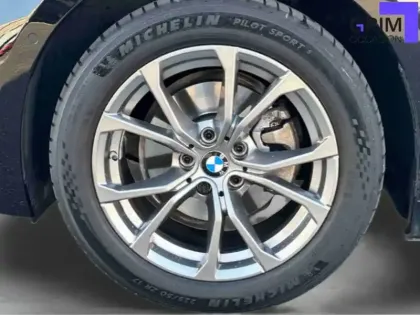 Photo 12 BMW Serie 3 Touring 320d xDrive 190 ch BVA8