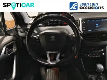 Photo 8 Peugeot 2008  PureTech 130ch S&S BVM6