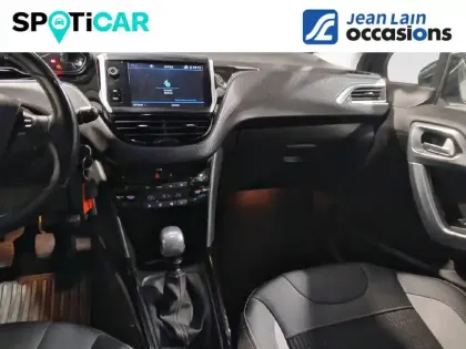 Photo 7 Peugeot 2008  PureTech 130ch S&S BVM6