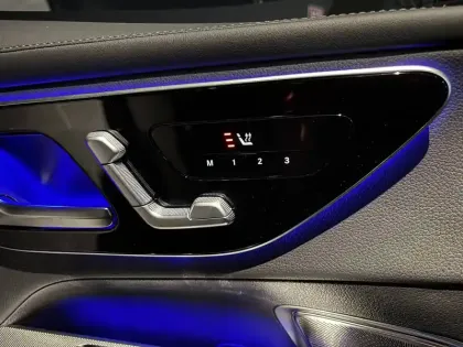 Photo 9 Mercedes Classe GLC Gén. II (X254) Ph1 AMG Line 5