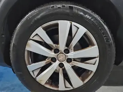 Photo 12 Peugeot 5008  BlueHDi 130ch S&S EAT8