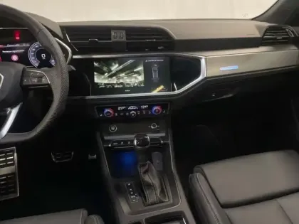 Photo 9 Audi Q3 35 TFSI 150 ch S tronic 7 S line plus