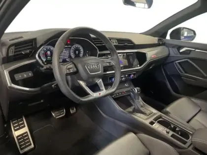 Photo 18 Audi Q3 35 TFSI 150 ch S tronic 7 S line plus