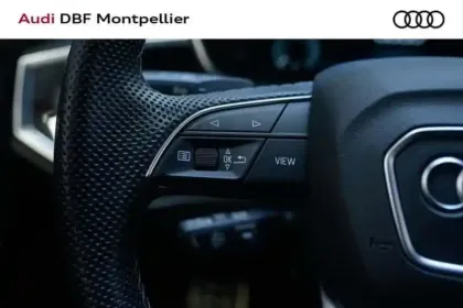 Photo 13 Audi Q3 45 TFSIe 245 ch S tronic 6 S line