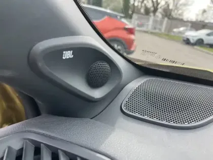 Photo 19 Toyota Yaris Hybride 1.5 HYBRID 116H PREMIERE AWD AUTO