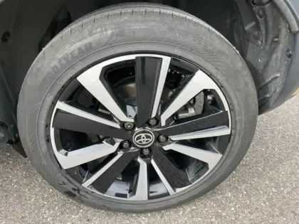 Photo 8 Toyota Yaris Hybride 1.5 HYBRID 116H PREMIERE AWD AUTO