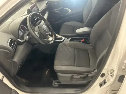 Photo 13 Toyota Yaris Hybride 116h Dynamic NG DYNAMI