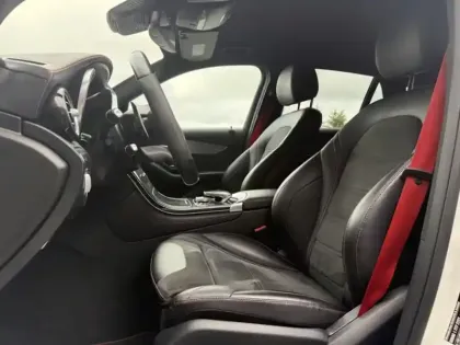 Photo 17 Mercedes Classe GLC SUV AMG 43 4MATIC