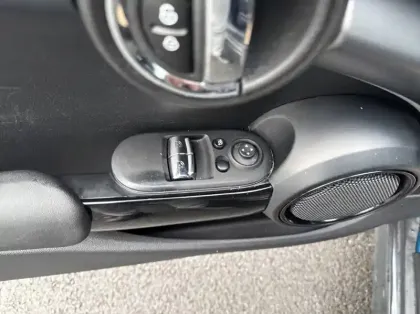 Photo 5 Mini Mini Cooper 136ch Edition Camden BVA7