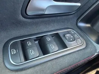 Photo 7 Mercedes Classe A 180 d 116ch AMG Line 7G-DCT