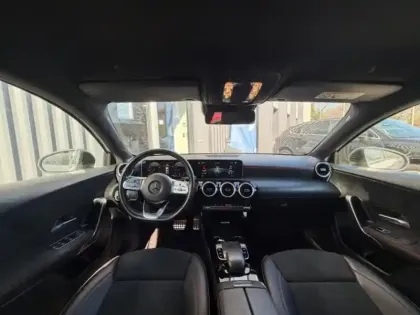 Photo 18 Mercedes Classe A 180 d 116ch AMG Line 7G-DCT