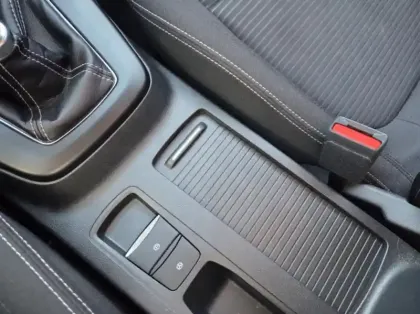 Photo 21 Ford Focus 1.0 EcoBoost mHEV 125ch Titanium X Business