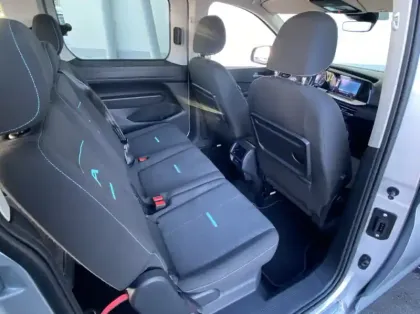 Photo 27 Ford Tourneo Connect Grd 2.0 EcoBlue 122ch Active