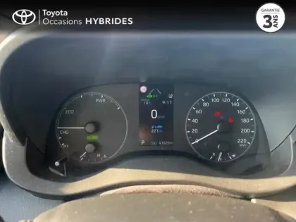 Photo 13 Toyota Yaris  116h Dynamic 5p MC24