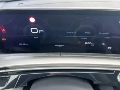 Photo 14 Peugeot 3008 Gén. III Ph1 Allure 5