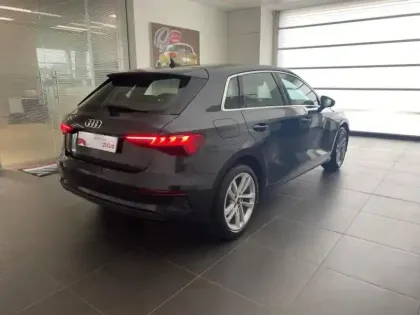 Photo 6 Audi A3  Sportback 35 TFSI 150ch Business line