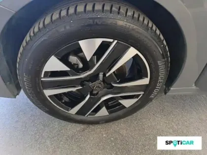 Photo 11 Peugeot 208  1.2 Hybrid 110ch Allure e-DCS6